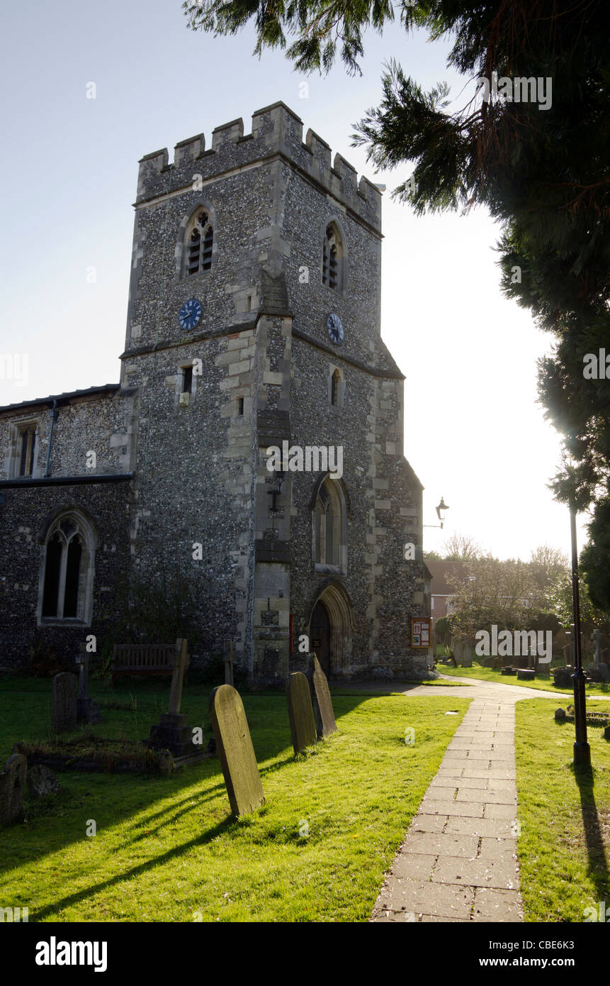 St giles church parish hi-res stock photography and images - Alamy