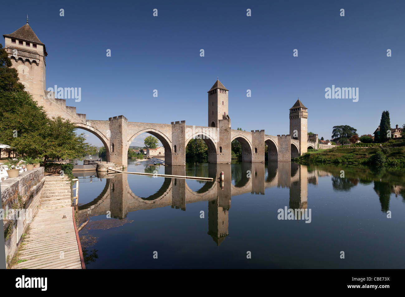 The Pont Valentre, symbol of the city of Cahors, crossing the River Lot. Stock Photo