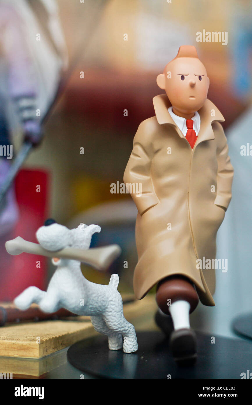 Tintin snowy figure hi-res stock photography and images - Alamy