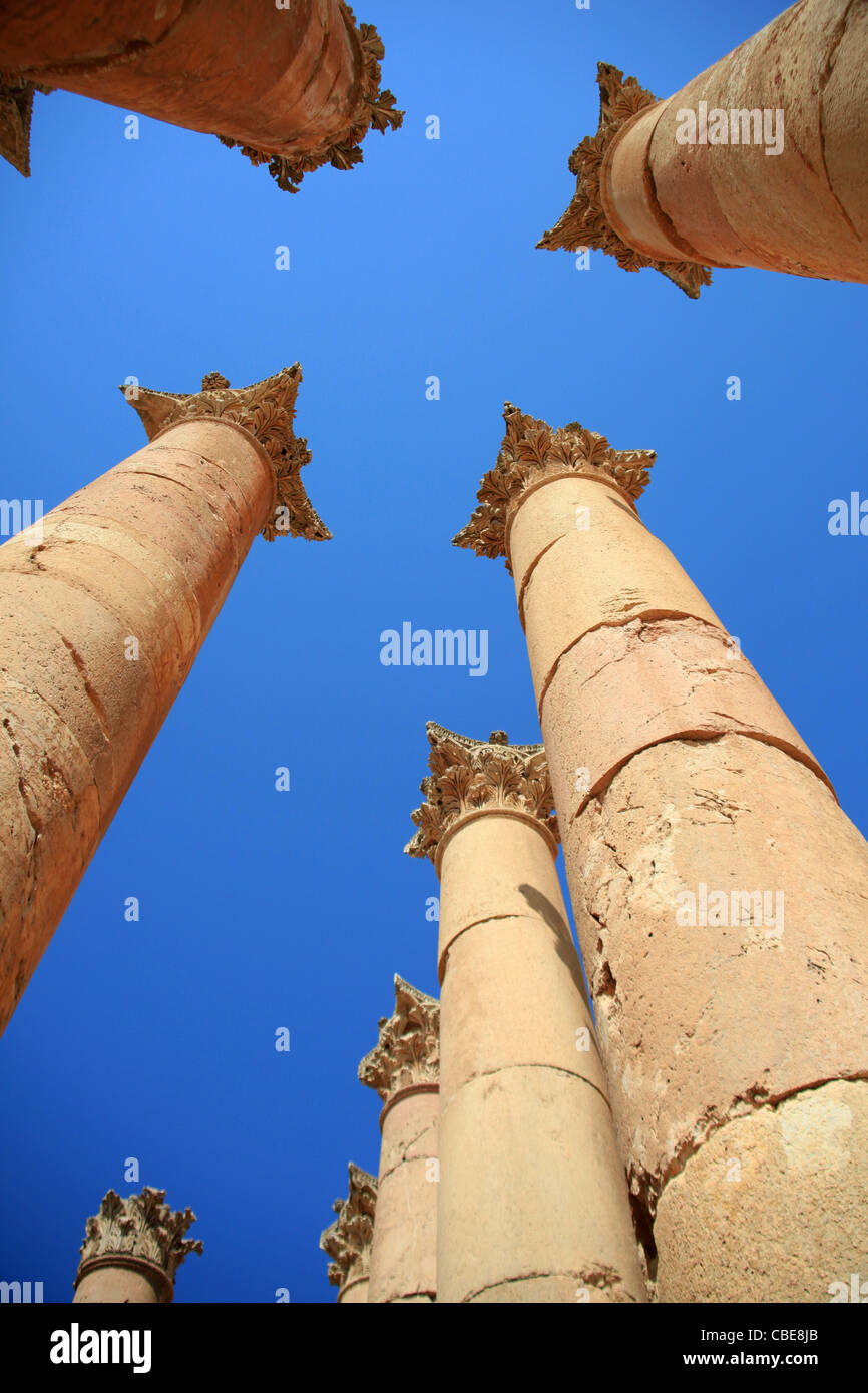 Roman pillars hires stock photography and images Alamy