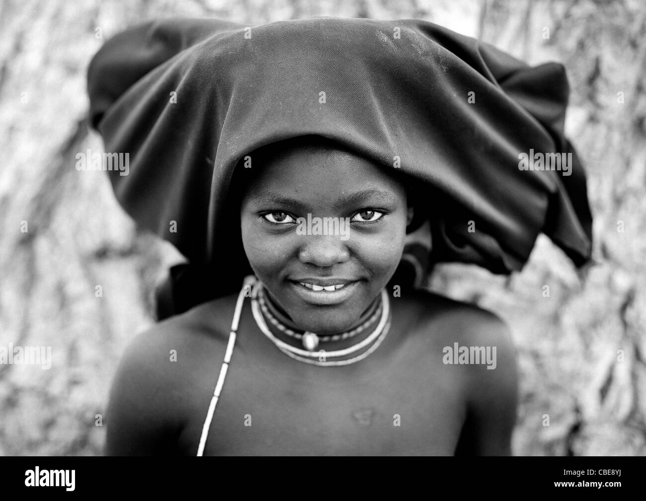 Tribal teen hi-res stock photography and images - Alamy