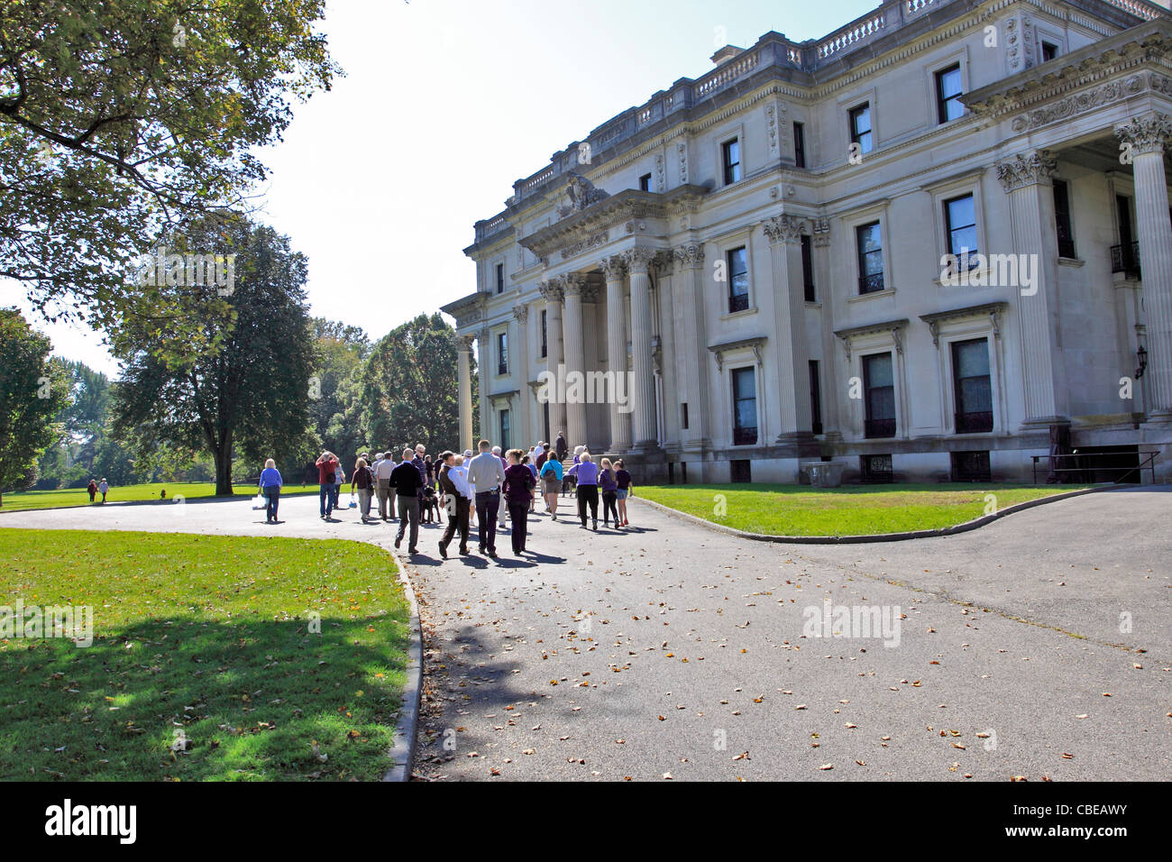 Tour group at the Vanderbilt Mansion National Historic Site Hyde Park New York Stock Photo