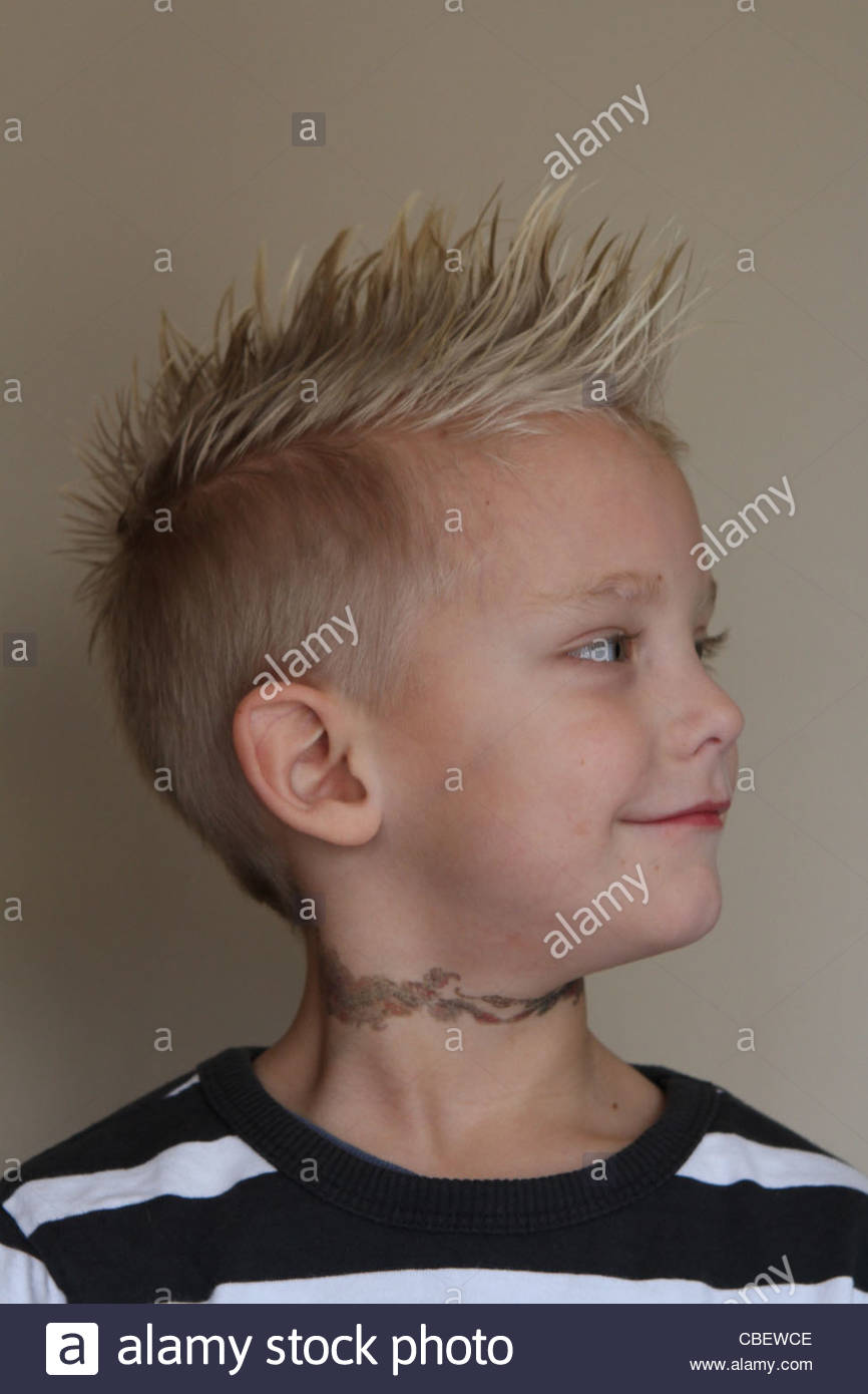 Mohawk Punk Boy Stock Photos Mohawk Punk Boy Stock Images Alamy