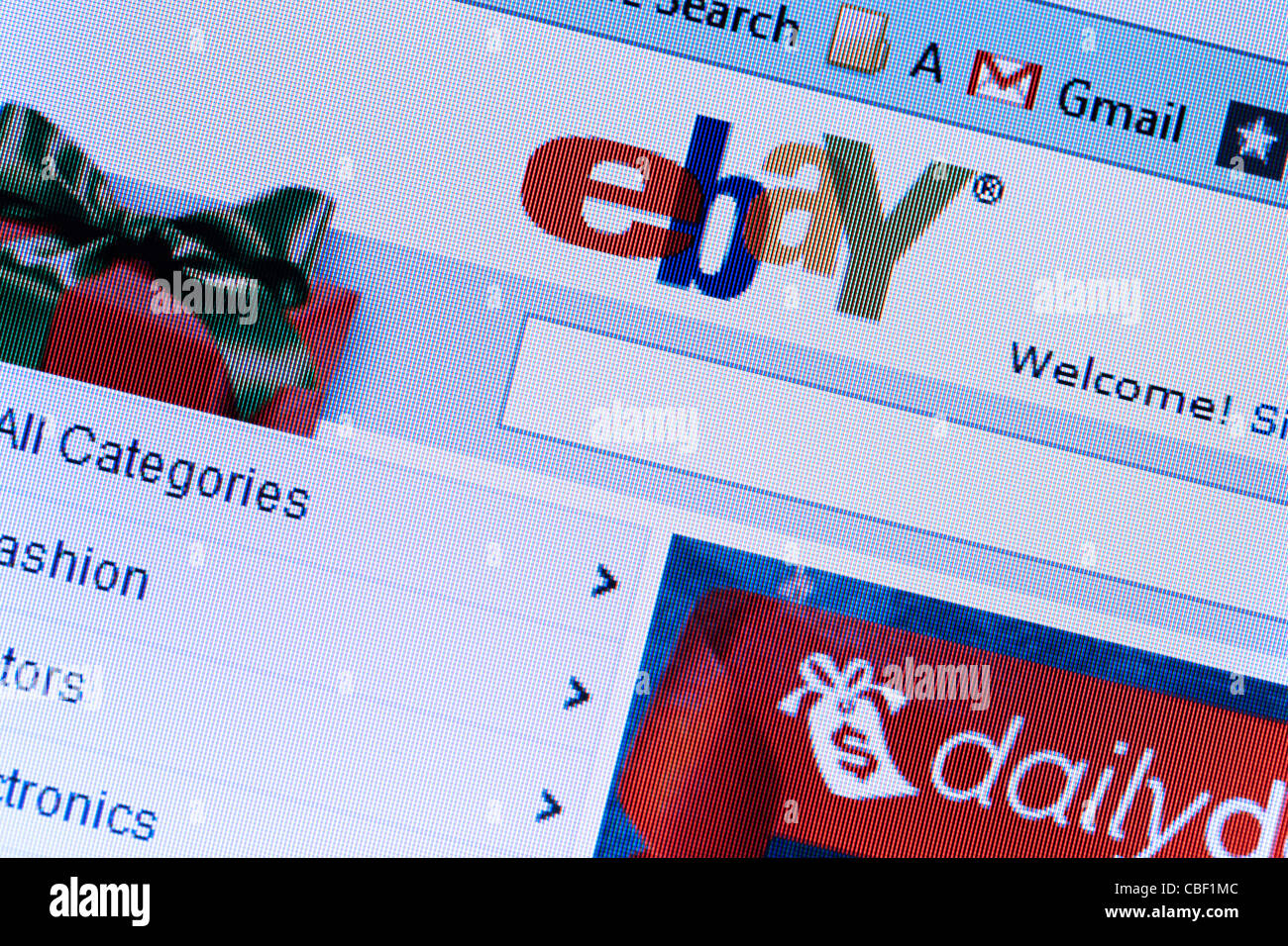 The website of ebay is displayed on a computer monitor Stock Photo