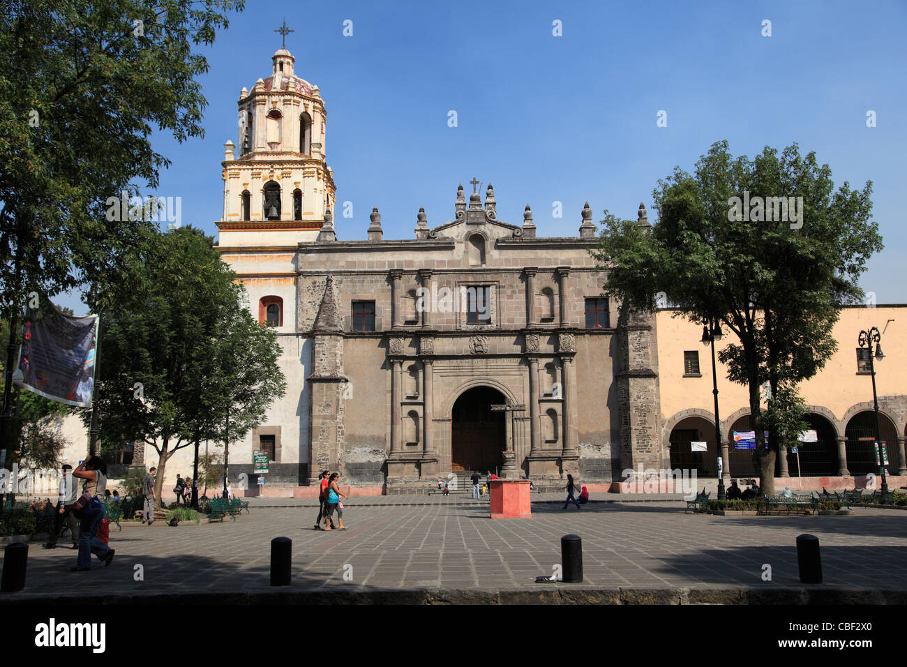 Iglesia de San Juan Bautista, Plaza Hidalgo, Coyoacan, Mexico City, Mexico, North America Stock Photo