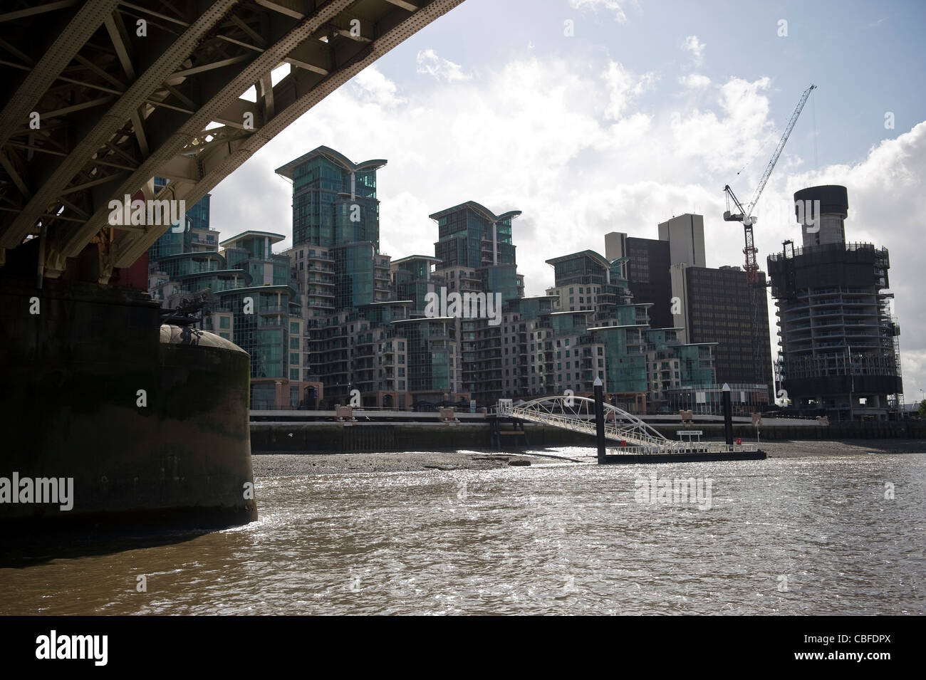 New building developments on the South Bank of the River Thames near Vauxhall Bridge, London, UK Stock Photo