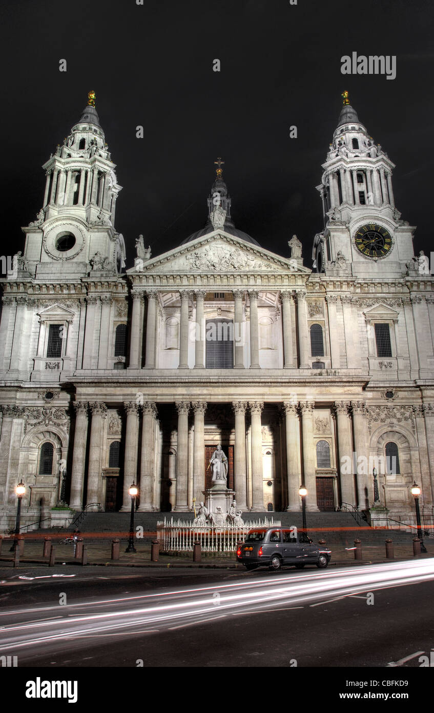 Front facade of Saint Paul’s Cathedral at Night Stock Photo