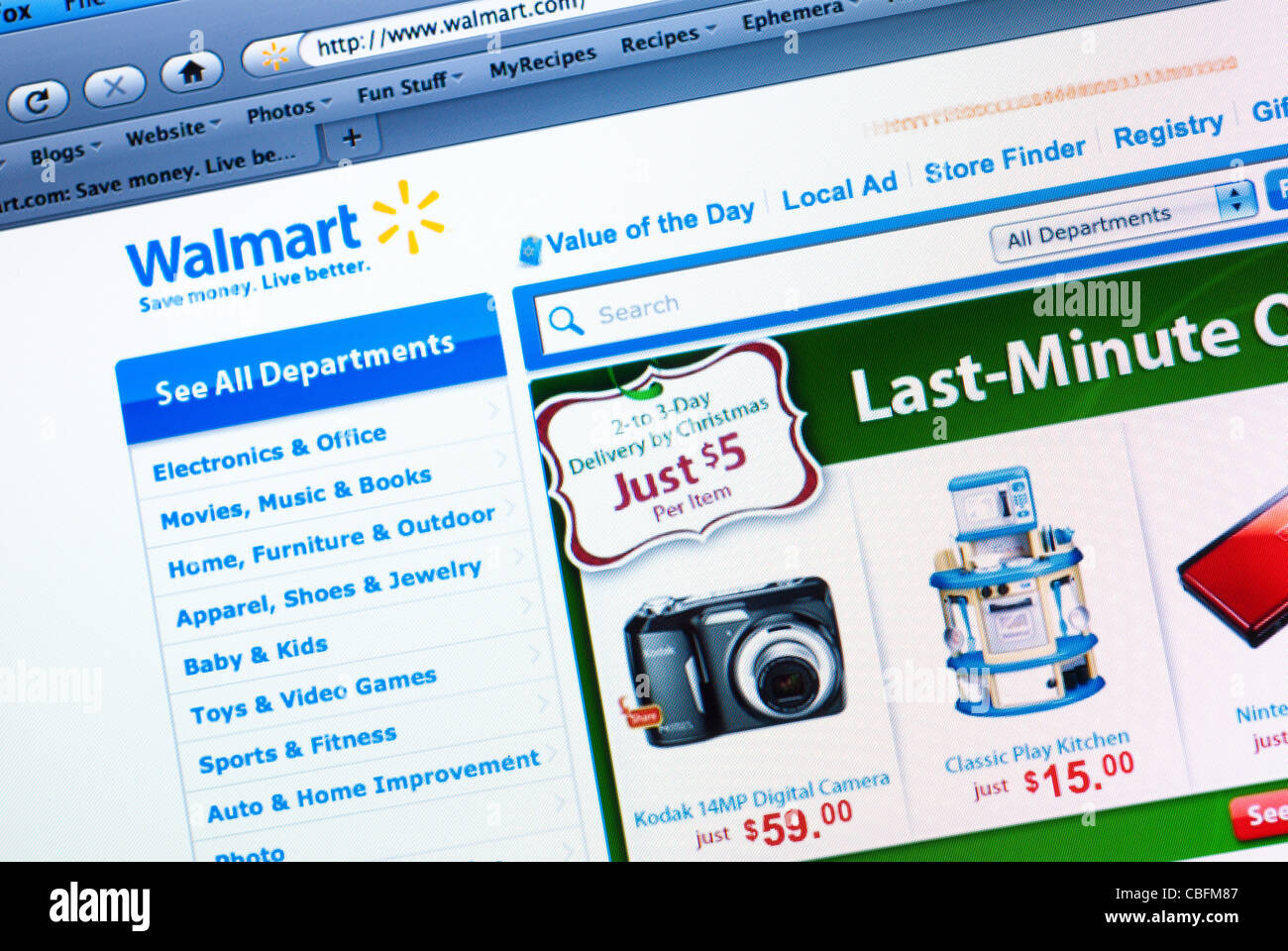 Walmart christmas advertisement hires stock photography and images Alamy