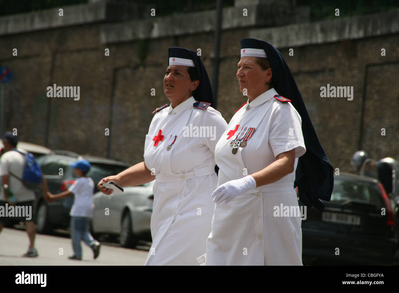 volunteer crocerossine red cross nurses in rome italy Stock Photo Alamy