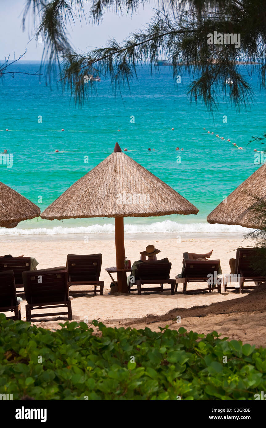 Beach of Yalong Bay near Sanya Hainan province (China Stock Photo Alamy