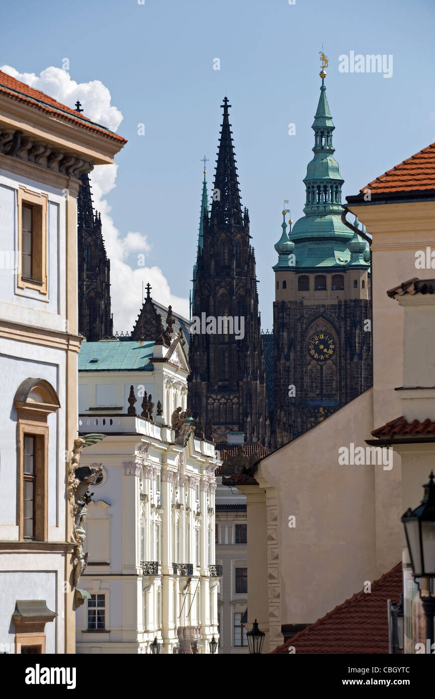 Hradcany Square w Archbishop Palace and St.Vitus Cathedral Stock Photo