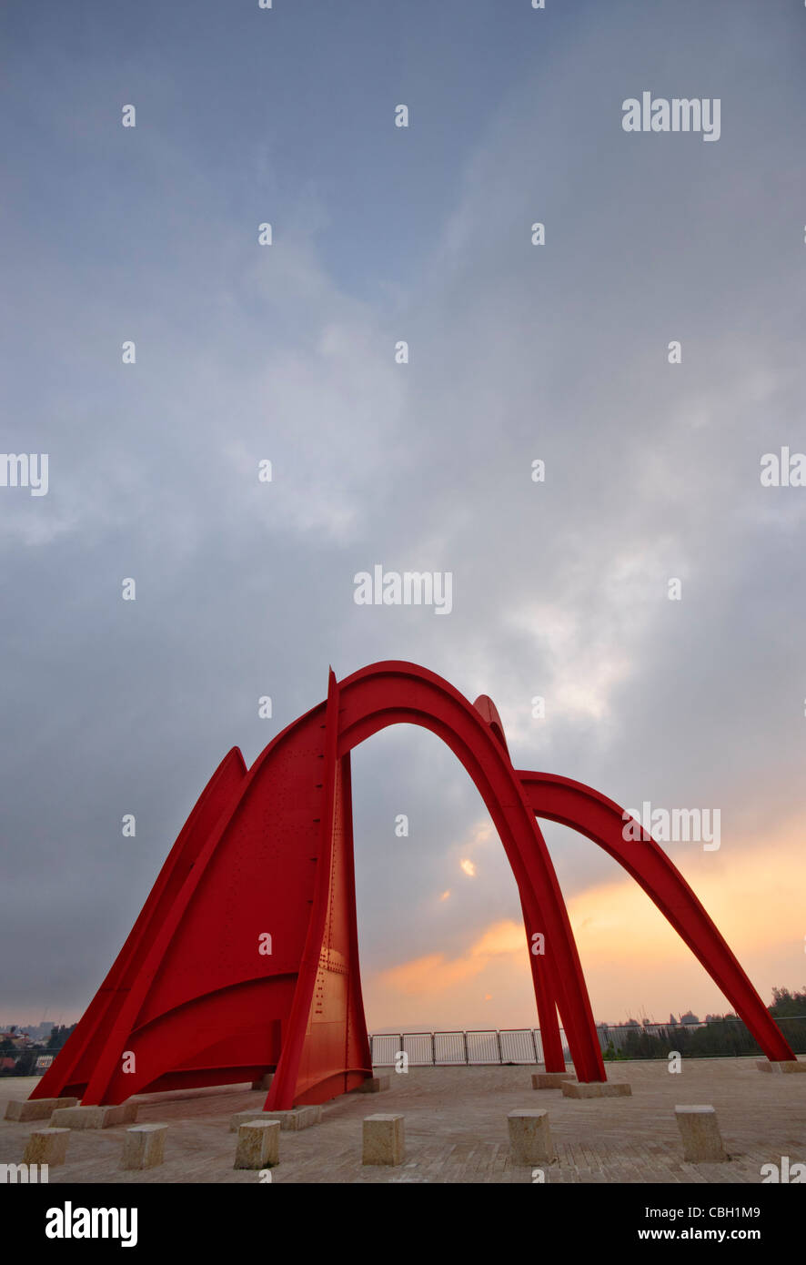 Alexander Calder's "Homage to Jerusalem", Stabile at the Herzel mount