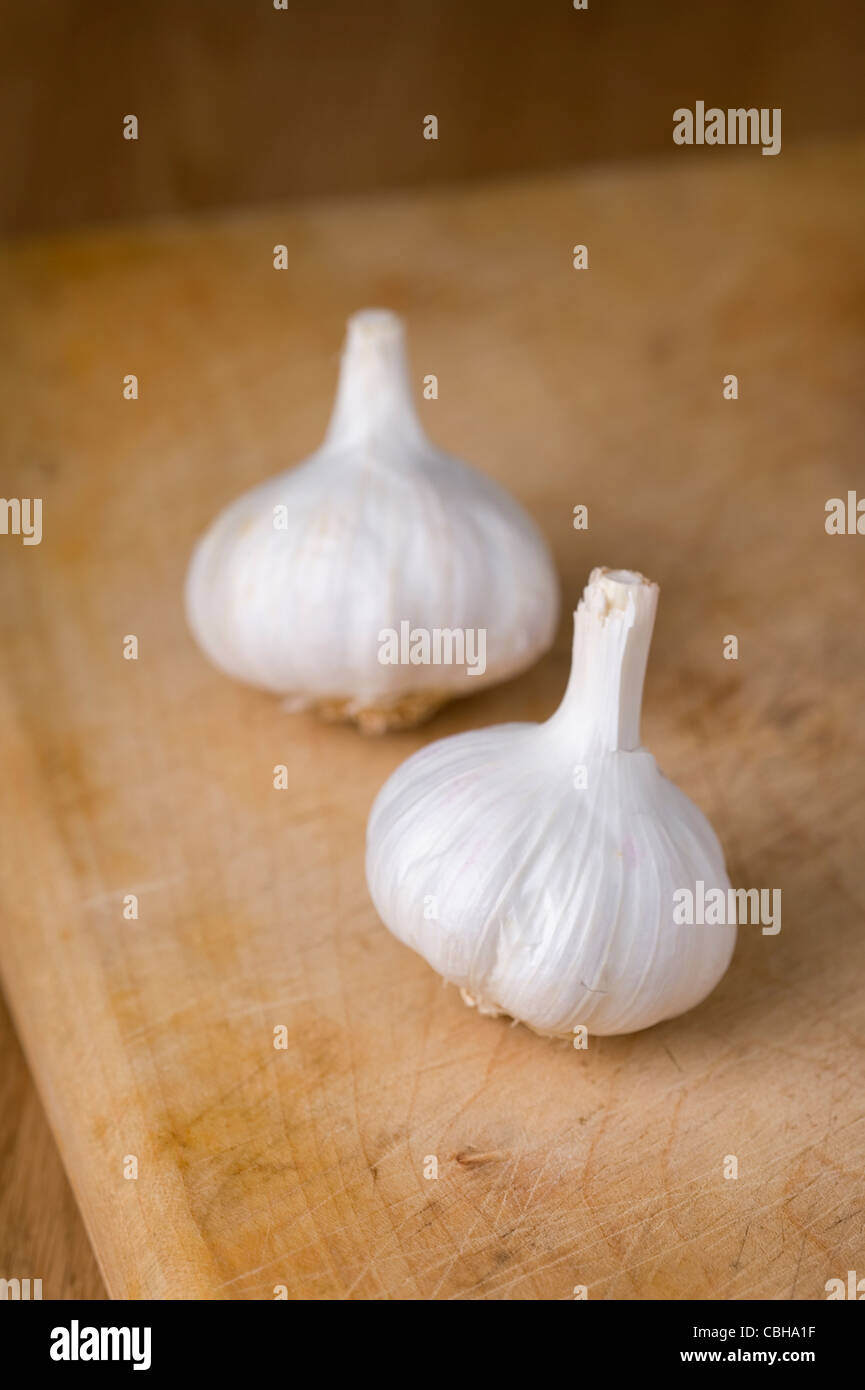 Garlic clove cloves bulb bulbs hires stock photography and images Alamy
