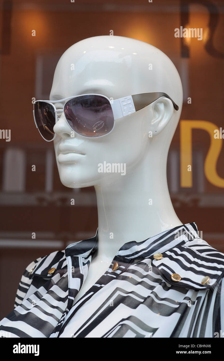 Mannequin in shop window Stock Photo Alamy