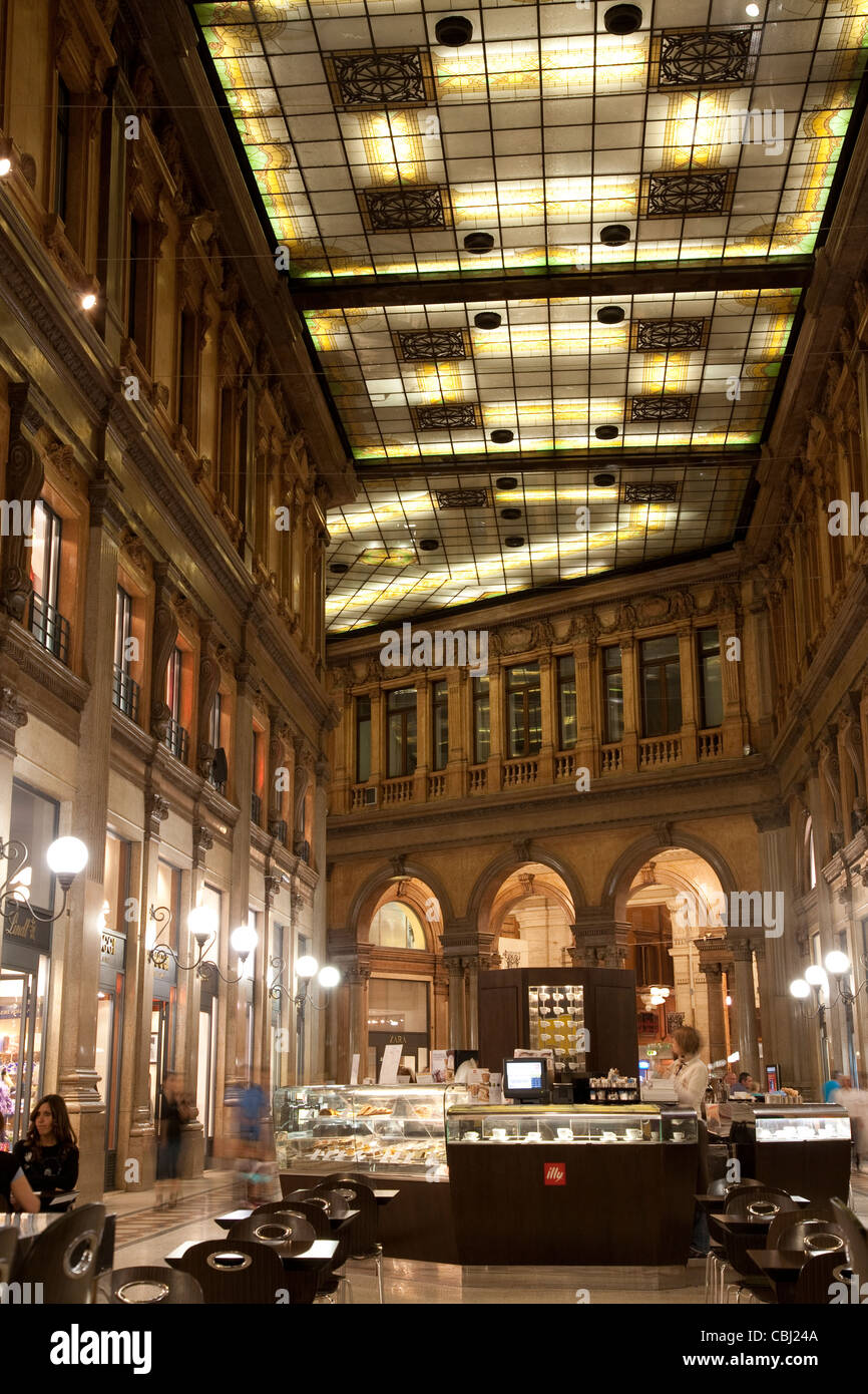 Galleria Alberto Sordi Shopping Gallery illuminated at night in Rome; Italy  Stock Photo - Alamy
