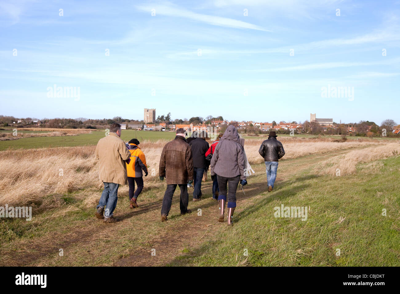 Uk people walking walkers hires stock photography and images Alamy