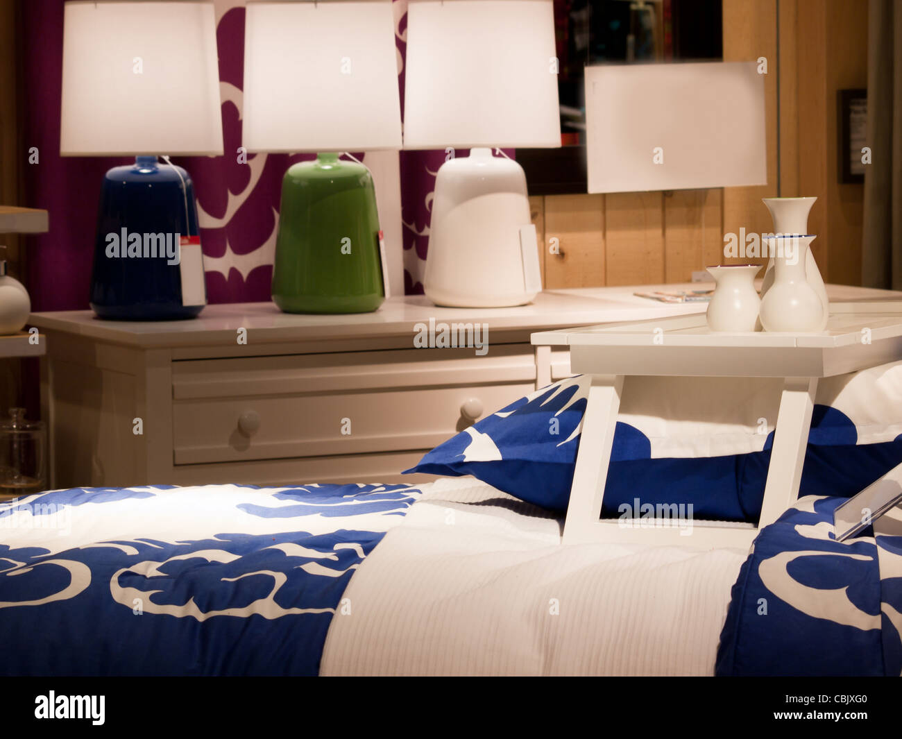 Bedding display at the retail store Stock Photo Alamy