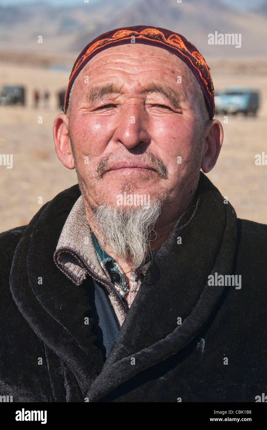 Portrait mongolian old man in hi-res stock photography and images - Alamy