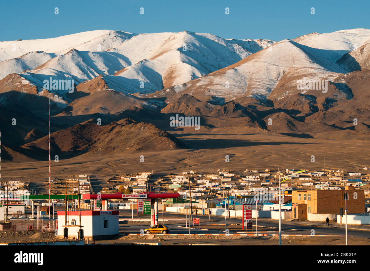 the onset of winter comes to Bayan-Ölgii in Western Mongolia Stock Photo