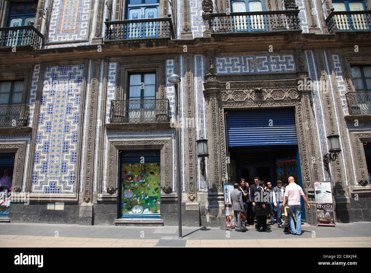 Sanborns department store, Casa de los Azulejos, House of Tiles ...