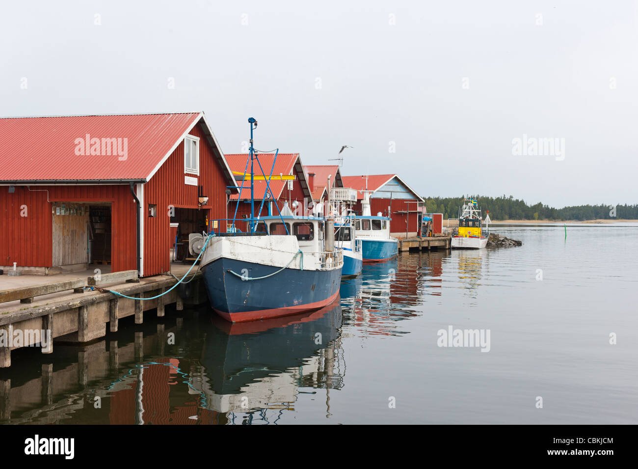 Fishing village at lake Vänern in Sweden Stock Photo - Alamy
