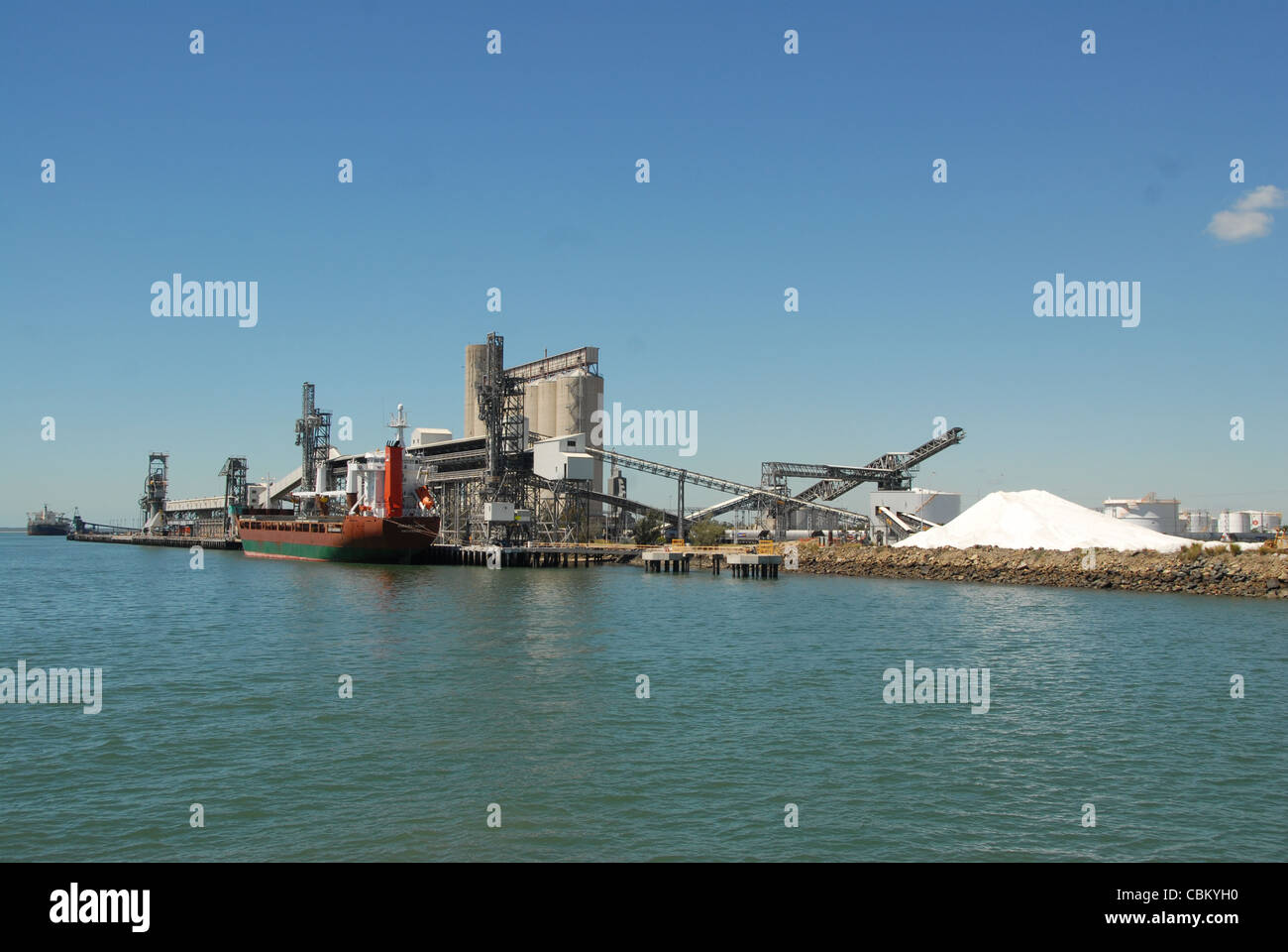 Ship loading at the port of Gladstone in Queensland, Australia Stock Photo