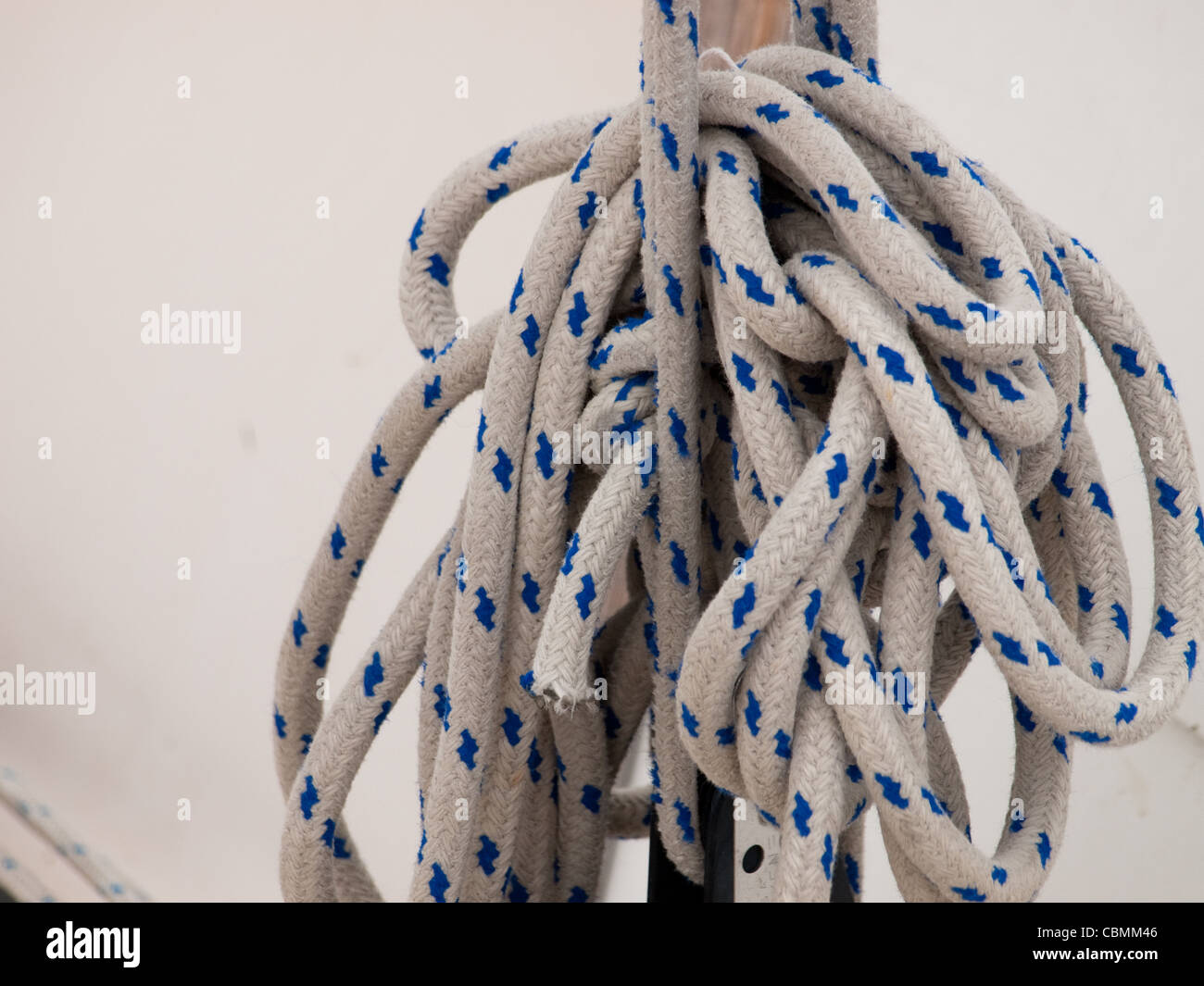 Bundle of sailing rope Stock Photo - Alamy