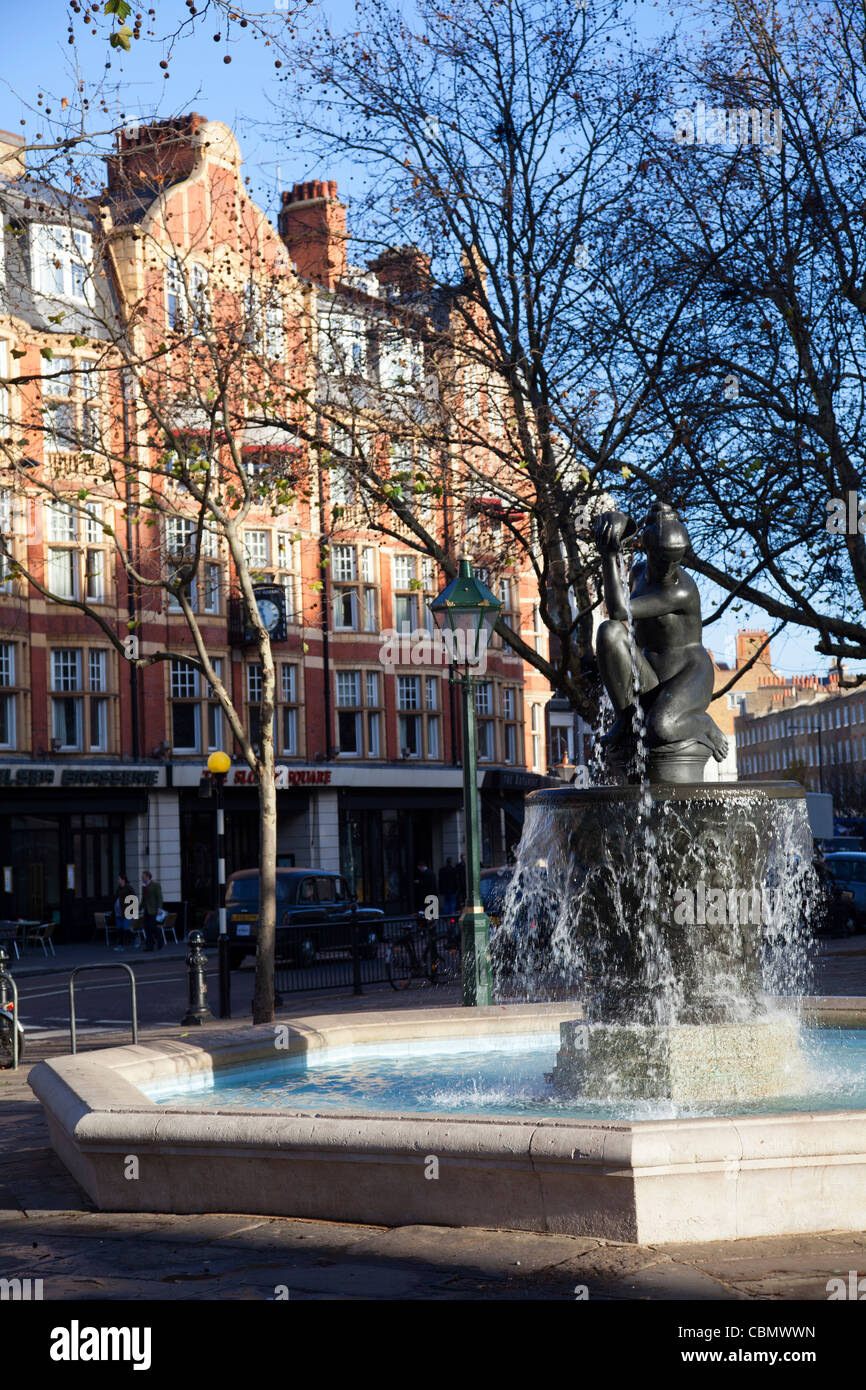 Fountain on Sloane Square in London Stock Photo