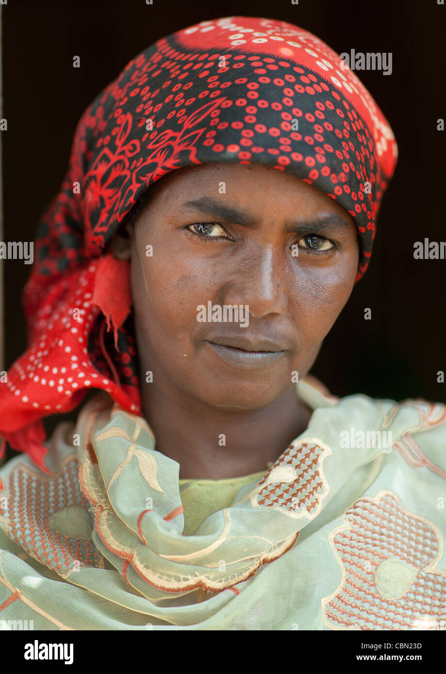 Mature Woman Wearing Veil Portrait In Hargeisa Somaliland Stock Photo