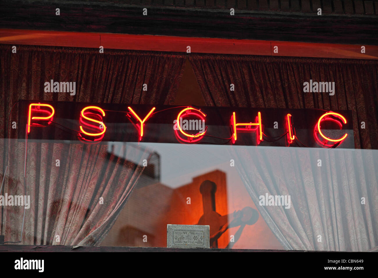 'PSYCHIC' neon sign, Soho, Manhattan, New York City, NY, USA Stock Photo