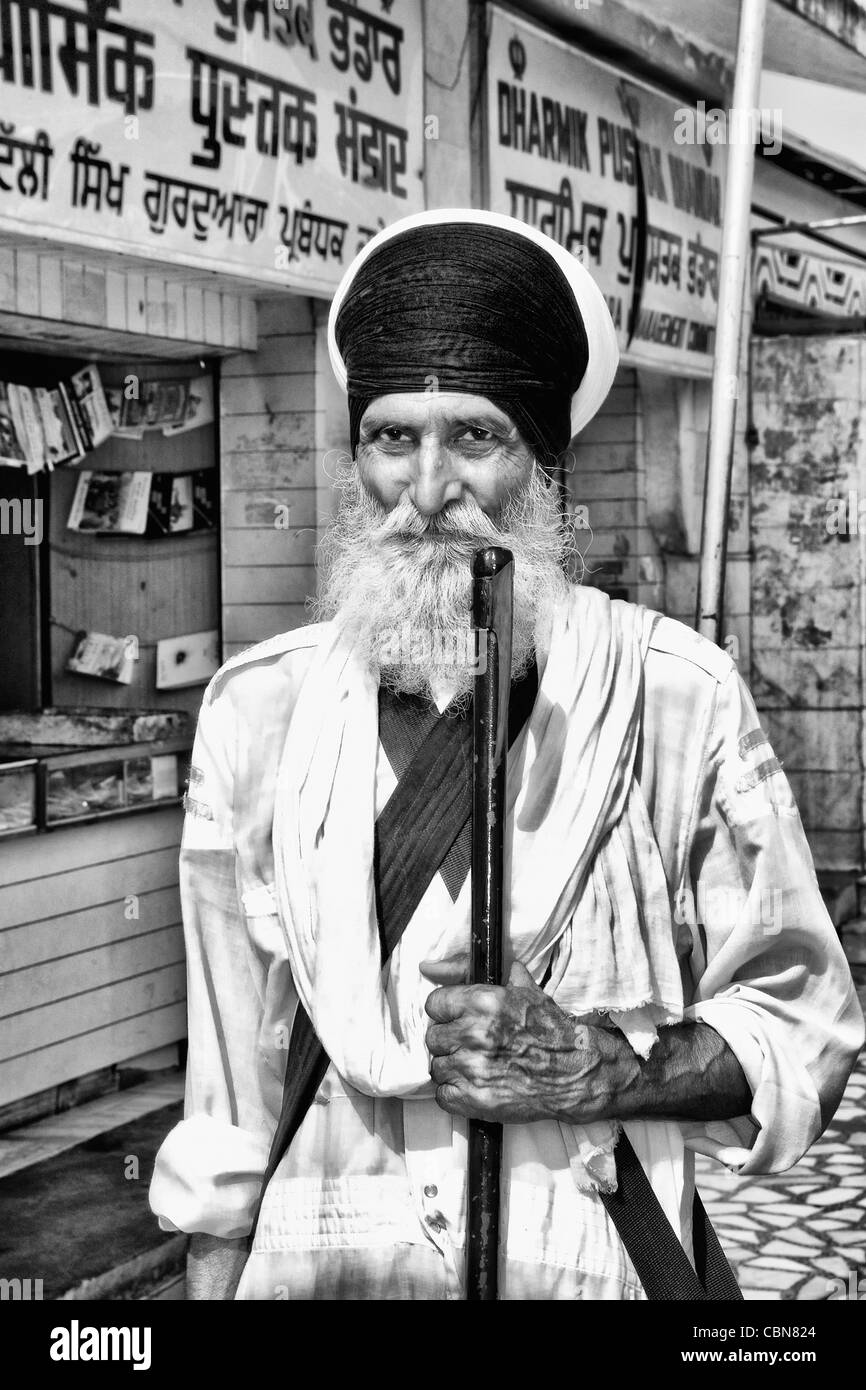 Portrait of colorful Sika Hindu religious man in famous Bangla Shib