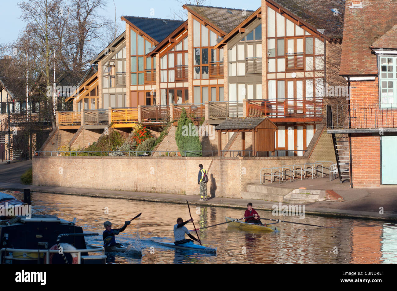 Apartments over the river Cam in Cambridge, England Stock Photo Alamy
