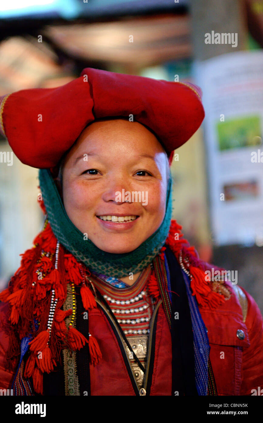 Woman of Red Dao minority tribe in Sapa Vietnam Stock Photo
