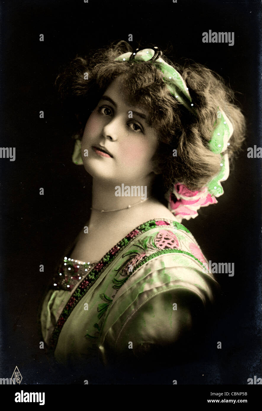 1910s woman dress hi-res stock photography and images - Alamy