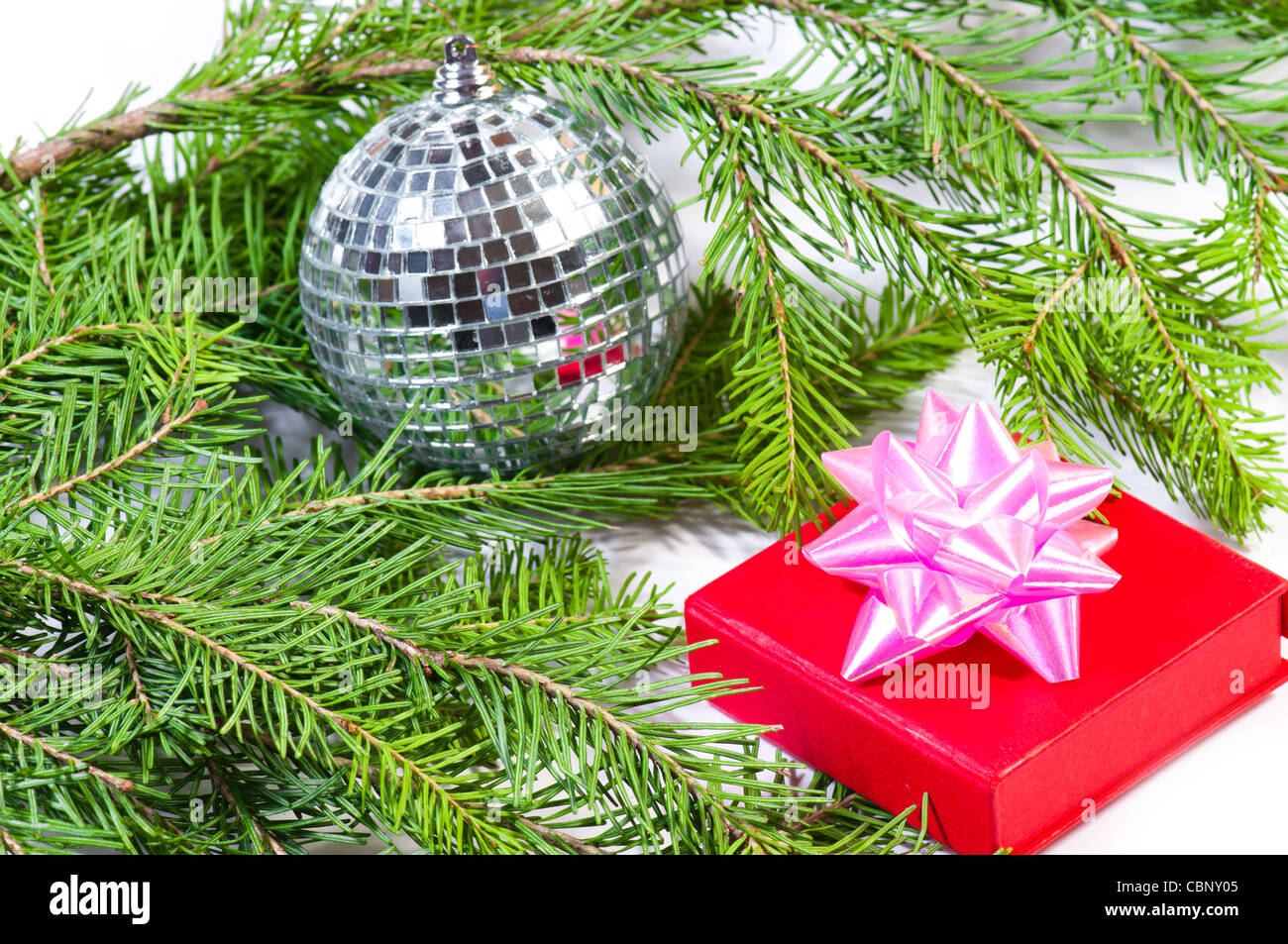 Pink disco ball hires stock photography and images Alamy