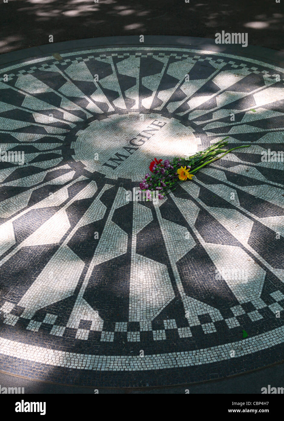 Strawberry Fields memorial in Central Park, New York Stock Photo Alamy