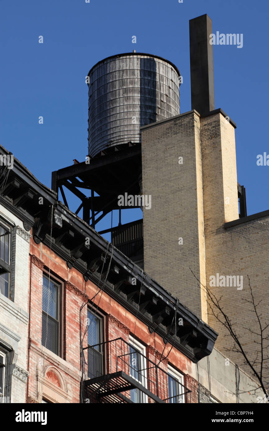 Water tower tank hi-res stock photography and images - Alamy