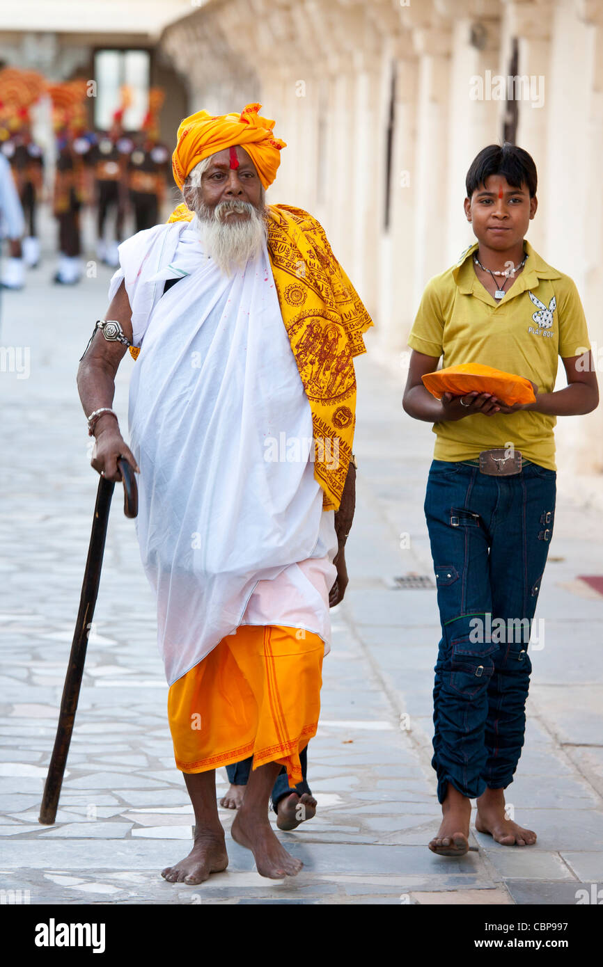 holi festival at city palace udaipur