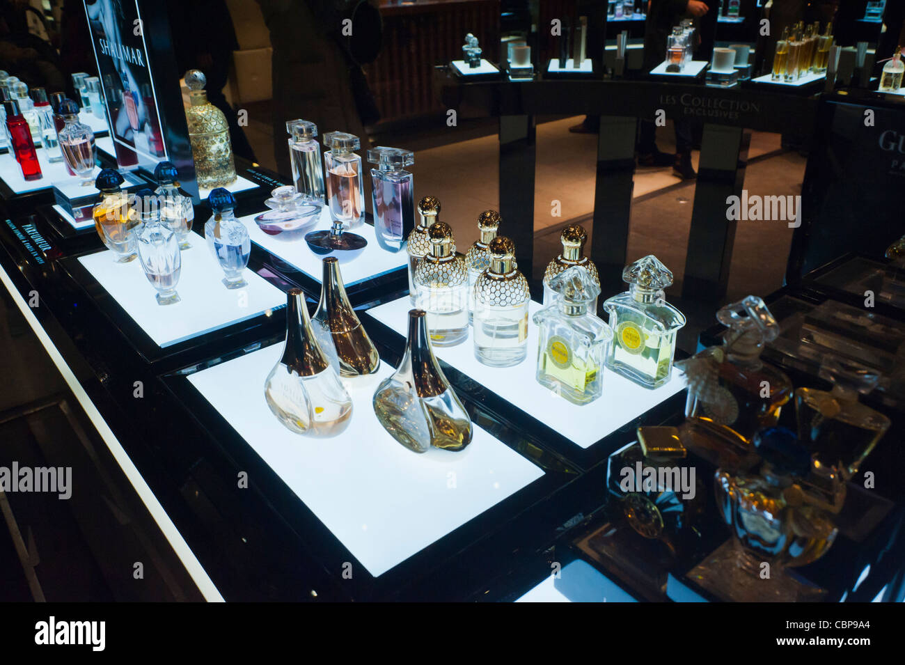 Holiday consuming economy business decor french retail lighting display