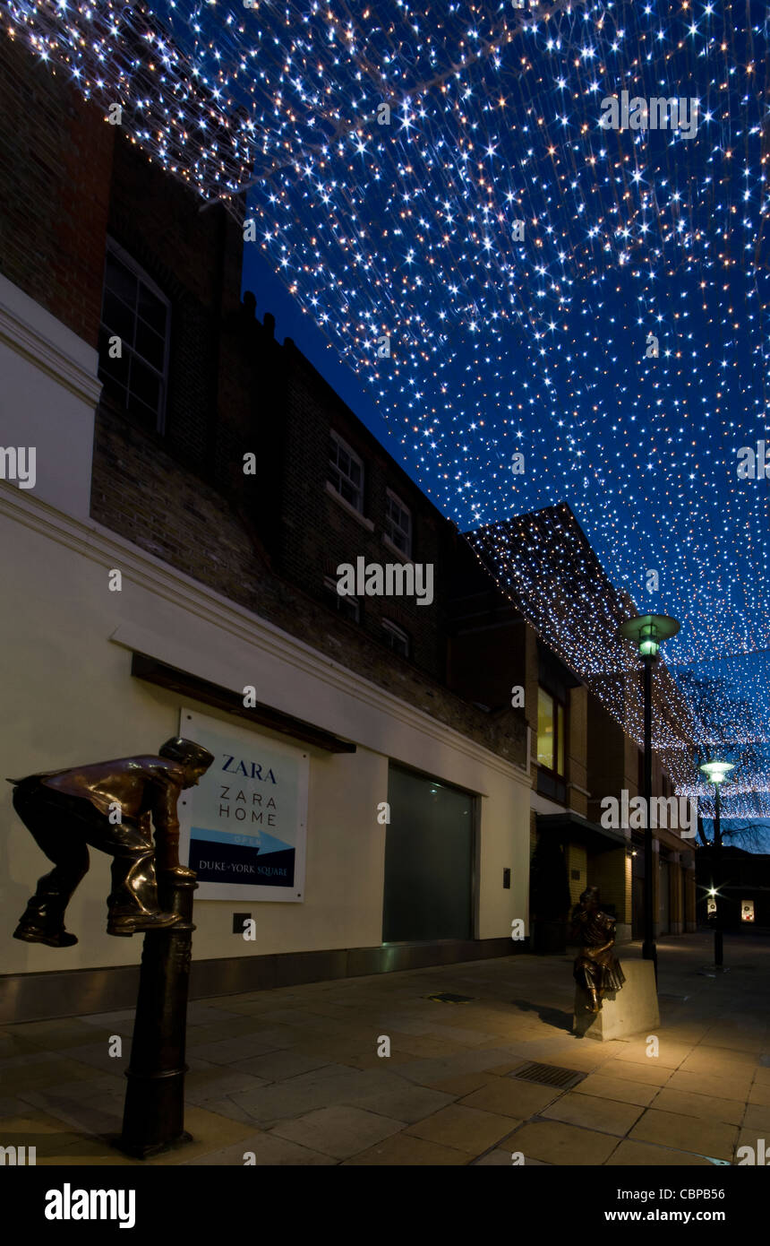 Christmas lights in sloane square hires stock photography and images