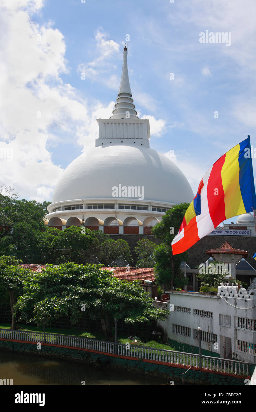 Budhist Temple Kalutara Asokaramaya Sri Lanka Asia Stock Photo - Alamy