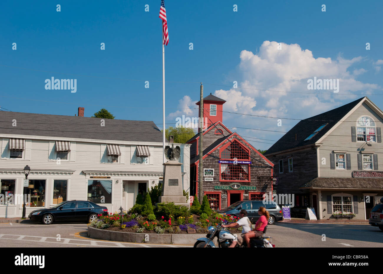 Kennebunkport maine shops hi-res stock photography and images - Alamy