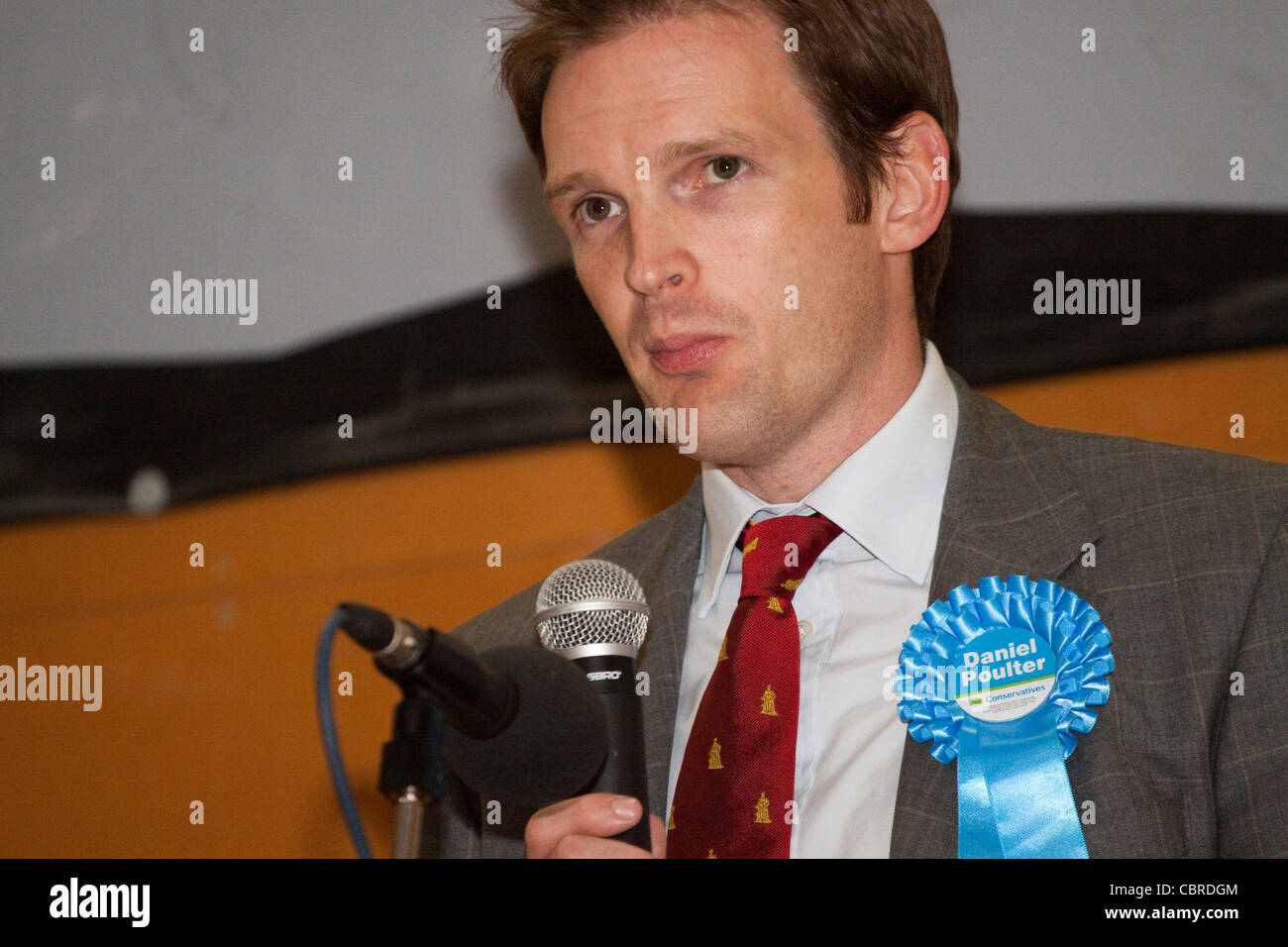 Dr Dan Poulter Tory candidate at the 2010 general election return for Central Suffolk and North Ipswich in a Stowmarket sports and leisure centre. Stock Photo