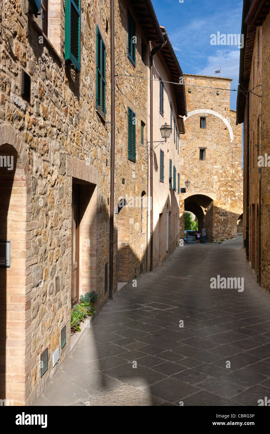 San Quirico d'Orcia, Val d'Orcia, Siena Province, Tuscany, Italy Stock Photo