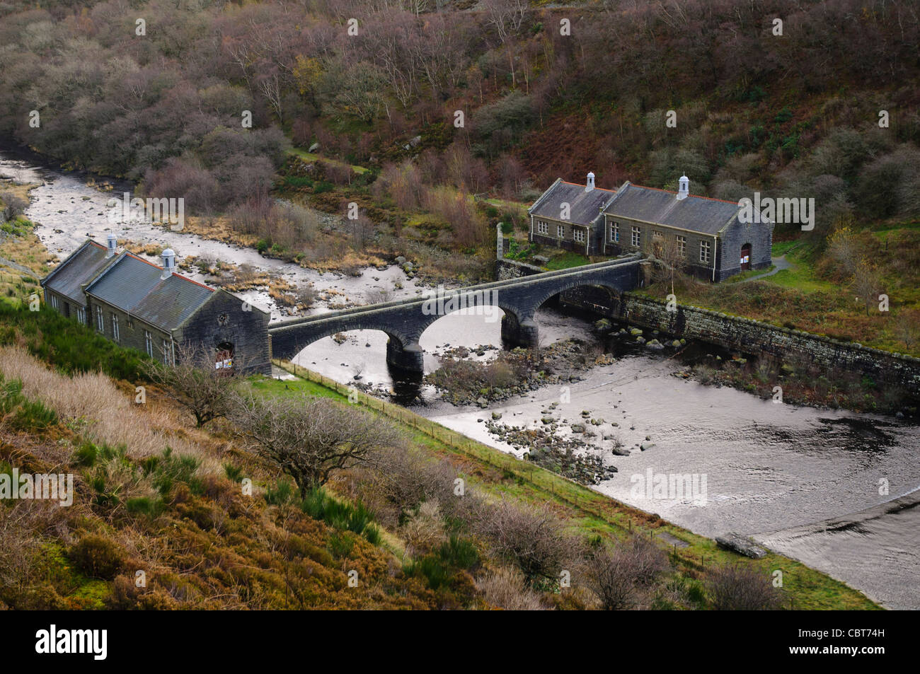 Footbridge below Caban Coch, Elan Village Stock Photo