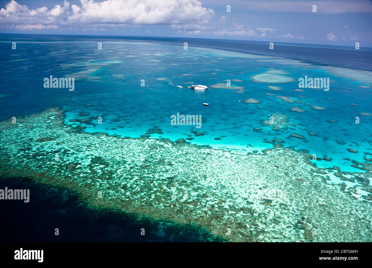 Aerial views of the stunning Knuckle Reef, off the Whitsunday Islands
