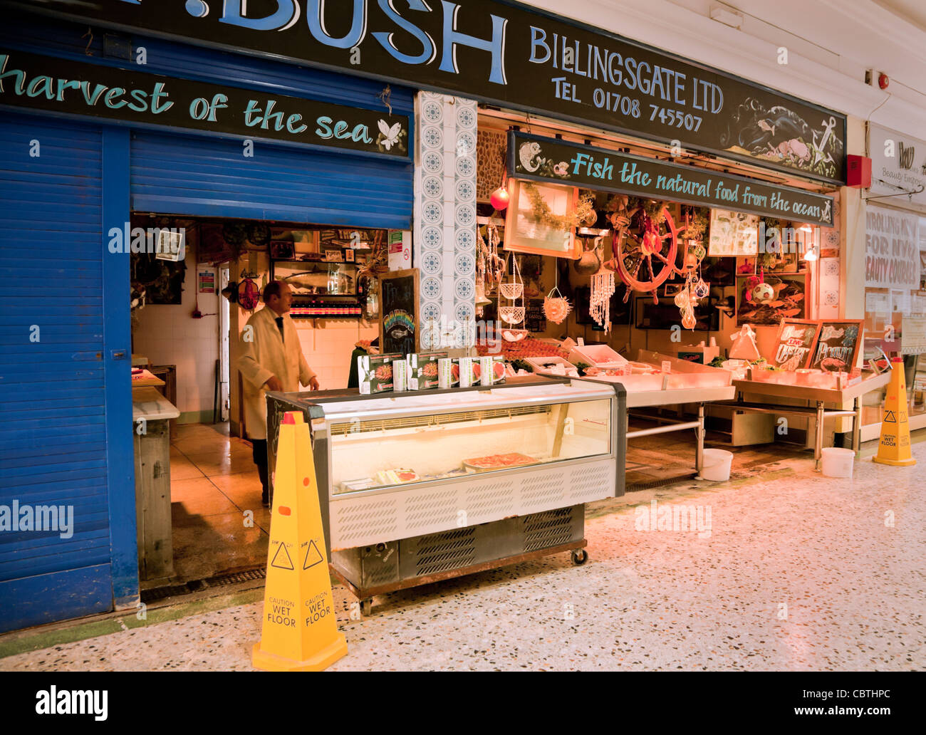 fishmongers romford market Stock Photo Alamy