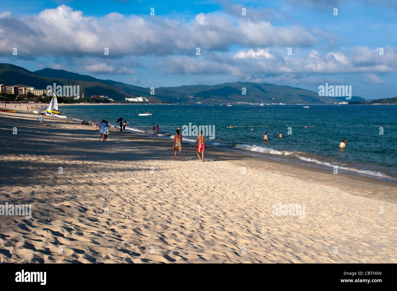 Beach of Yalong Bay near Sanya Hainan province (China Stock Photo Alamy