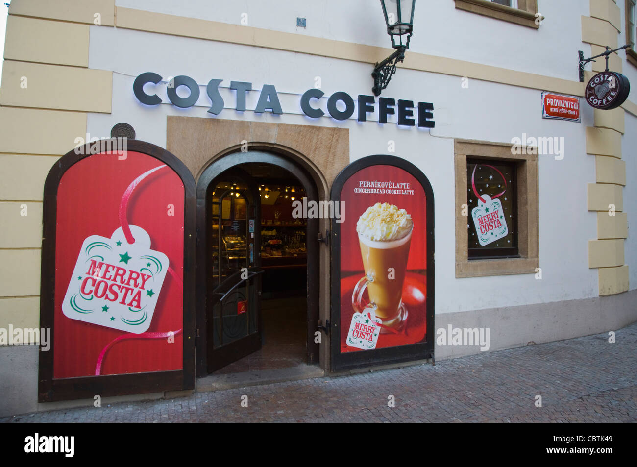 Cafe chains hires stock photography and images Alamy