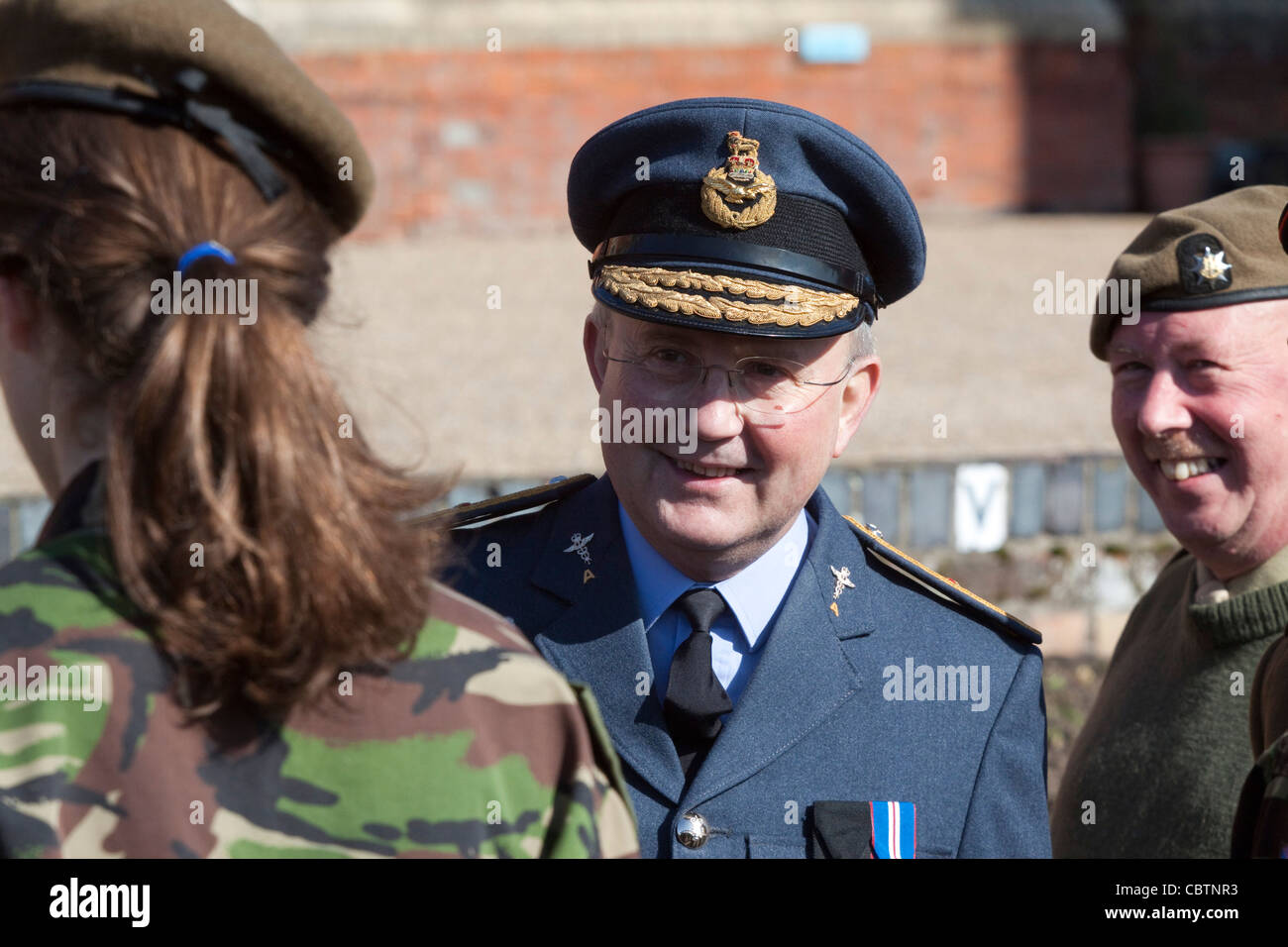 Air Vice-Marshall S R C Dougherty inspecting a combined cadet force Stock Photo